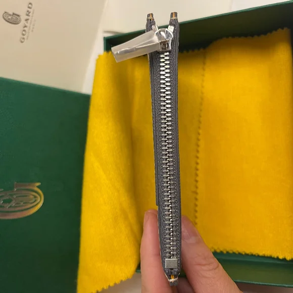 Goyard Black and White Card Holder GREY RARE 100% Authentic - Picture 5 of 5